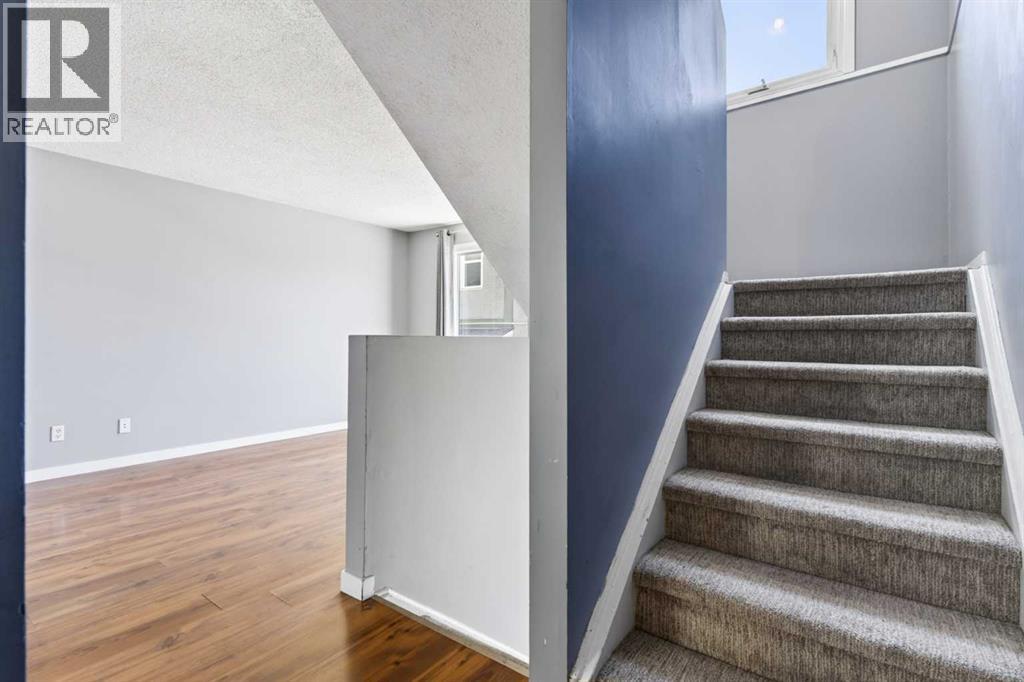 #141 6915 Ranchview Drive NW - 17