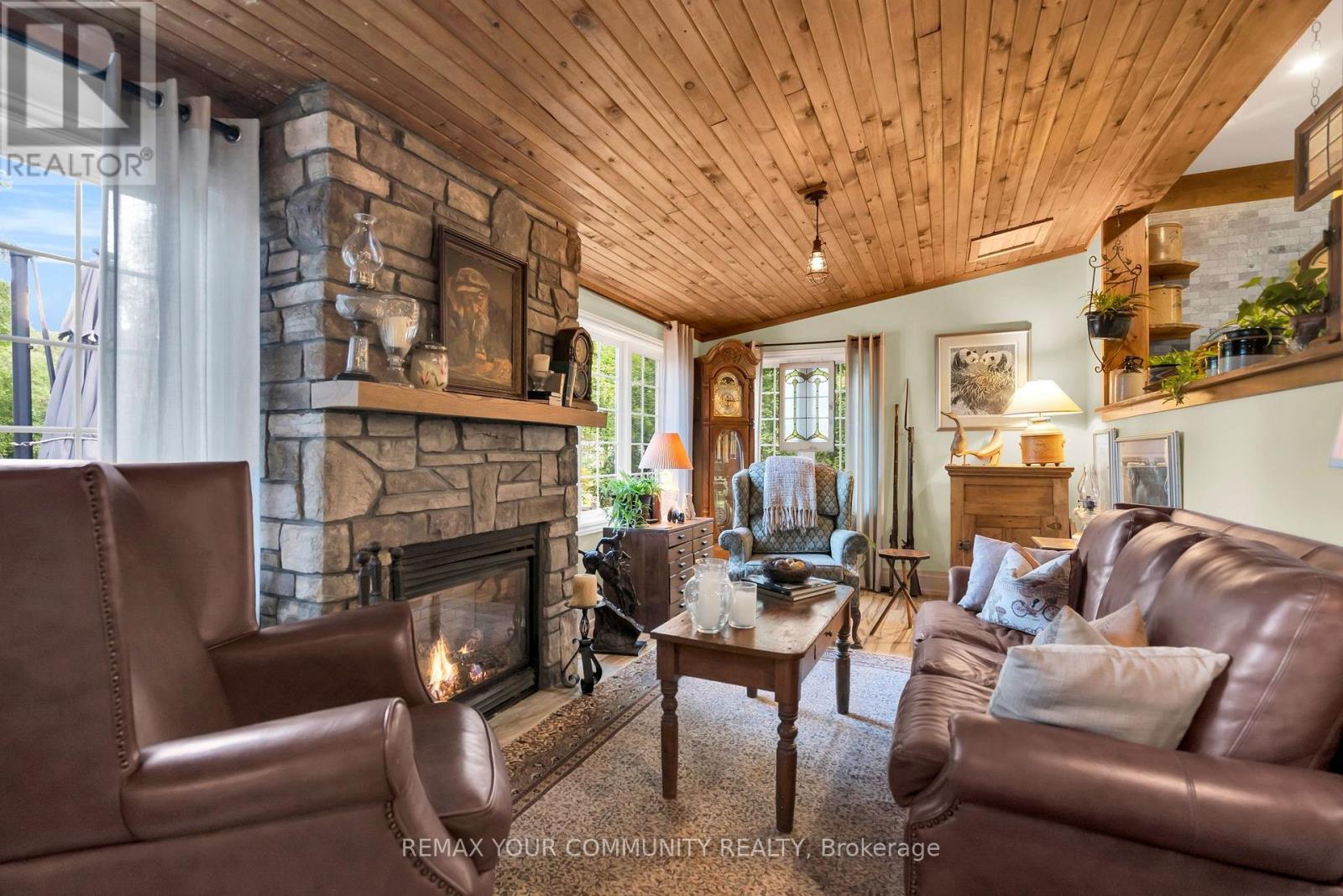 111 SIBBALD CRESCENT - 22