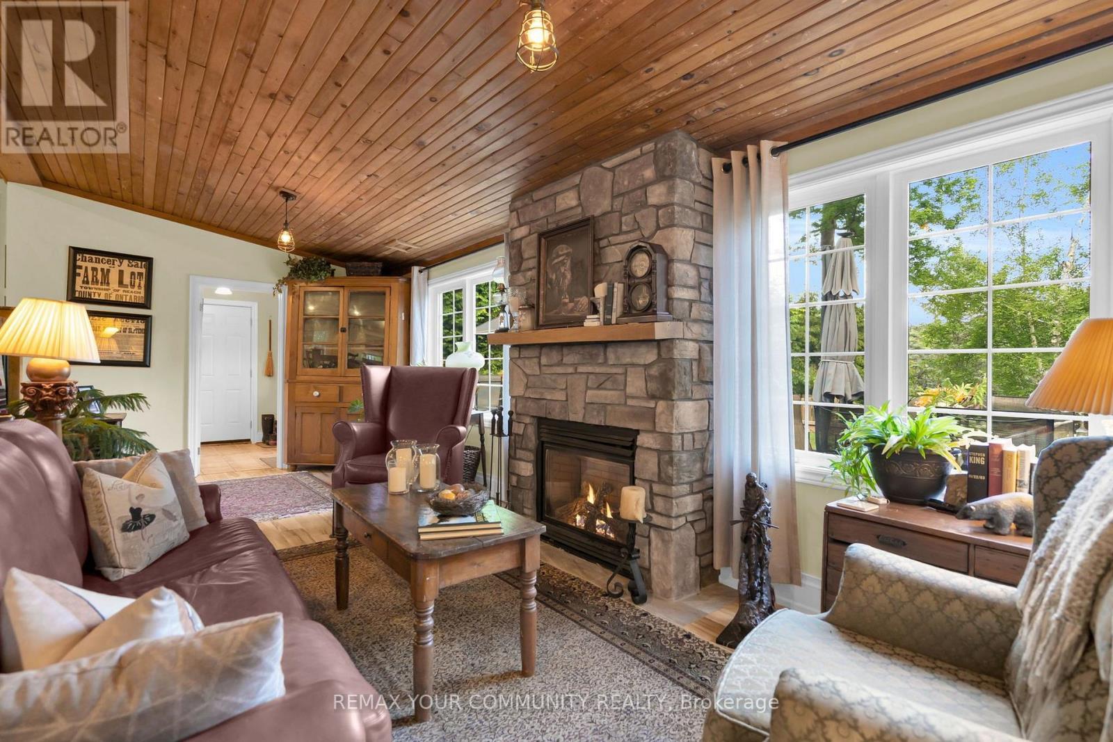 111 SIBBALD CRESCENT - 23