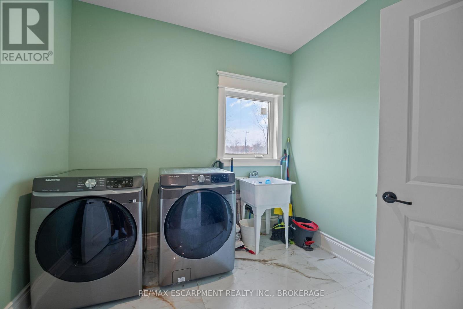 3809 NETHERBY ROAD - Image 31