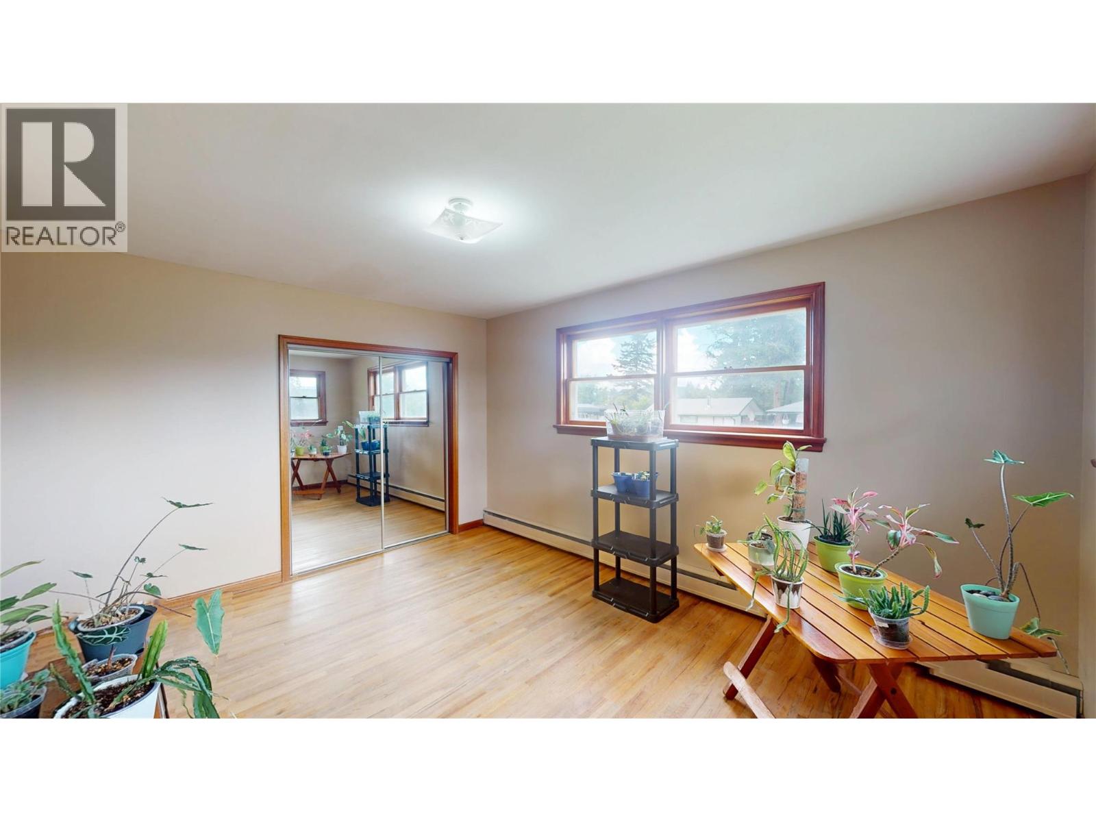 511 14TH Avenue S - 19