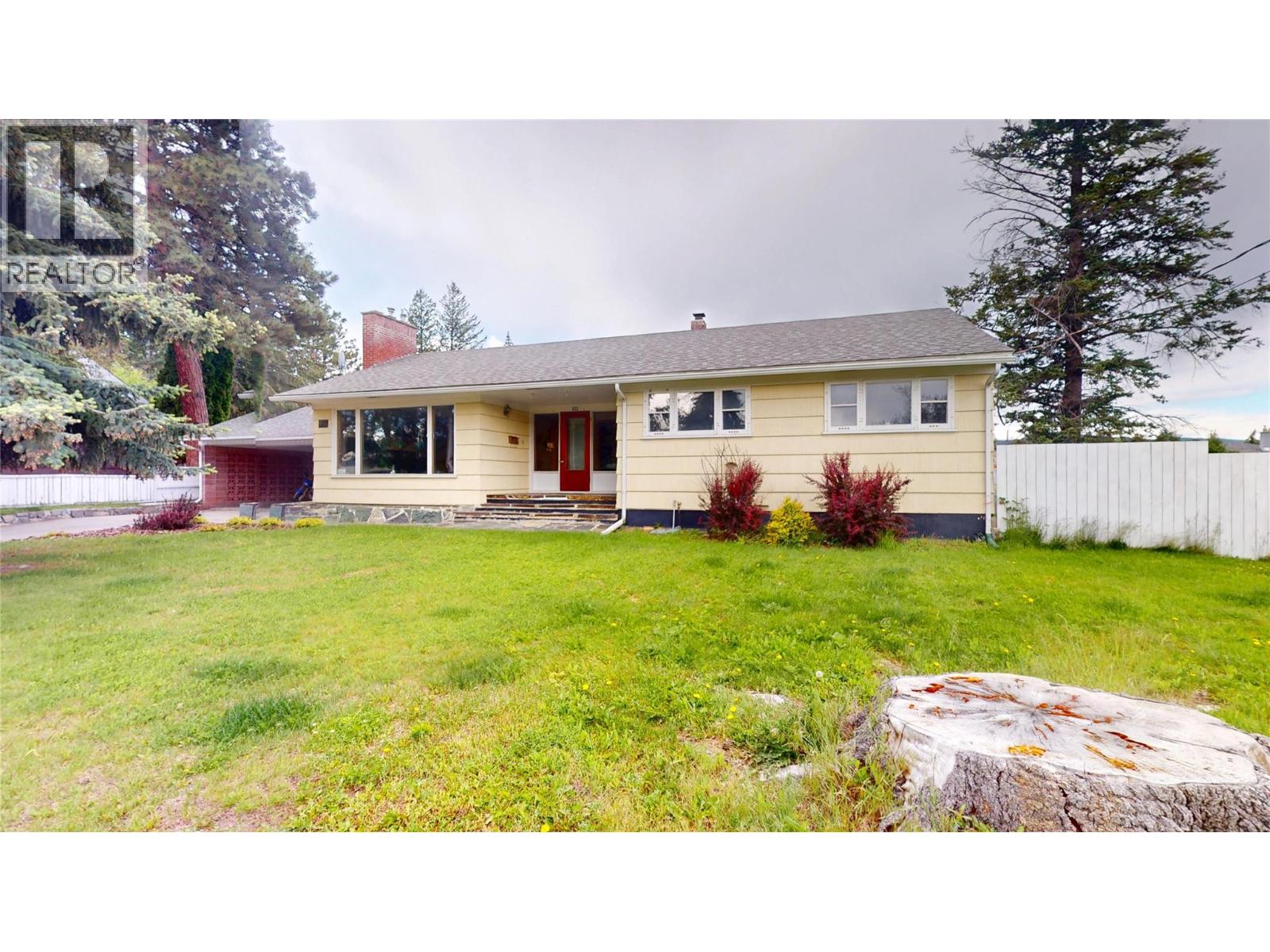 511 14TH Avenue S - 2