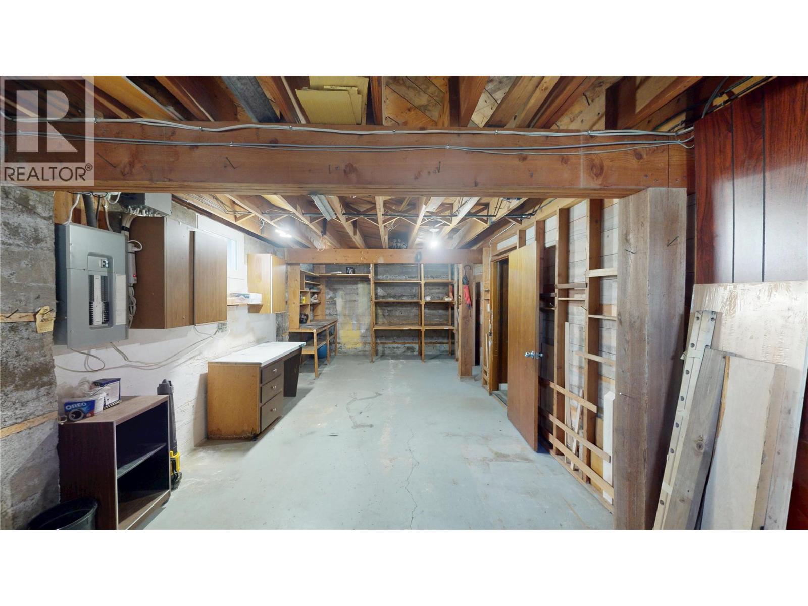511 14TH Avenue S - 35