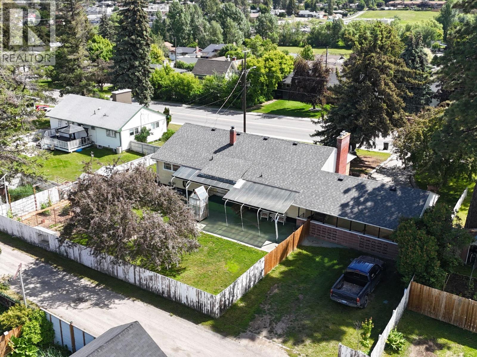 511 14TH Avenue S - 48