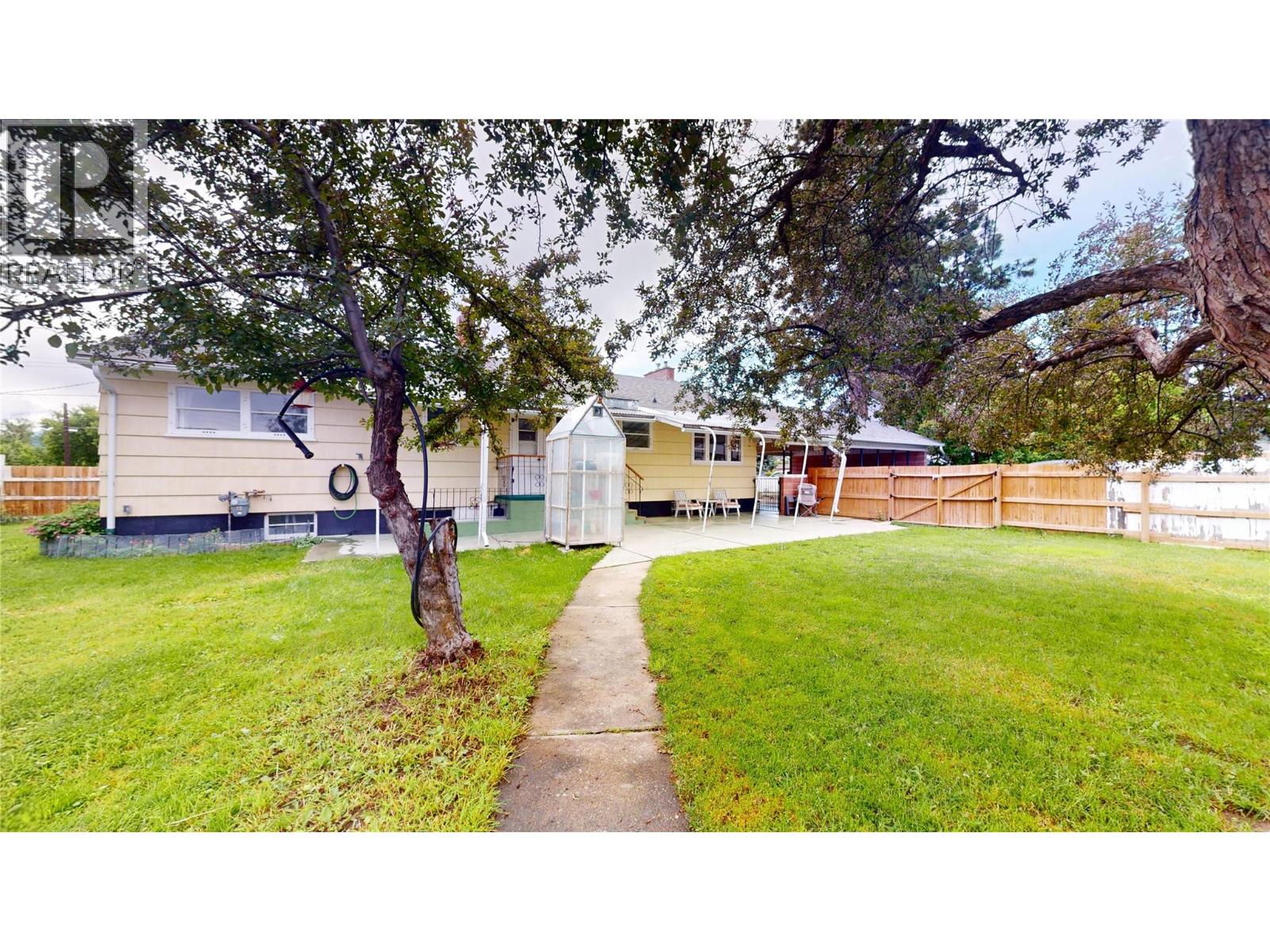 511 14TH Avenue S - Image 40