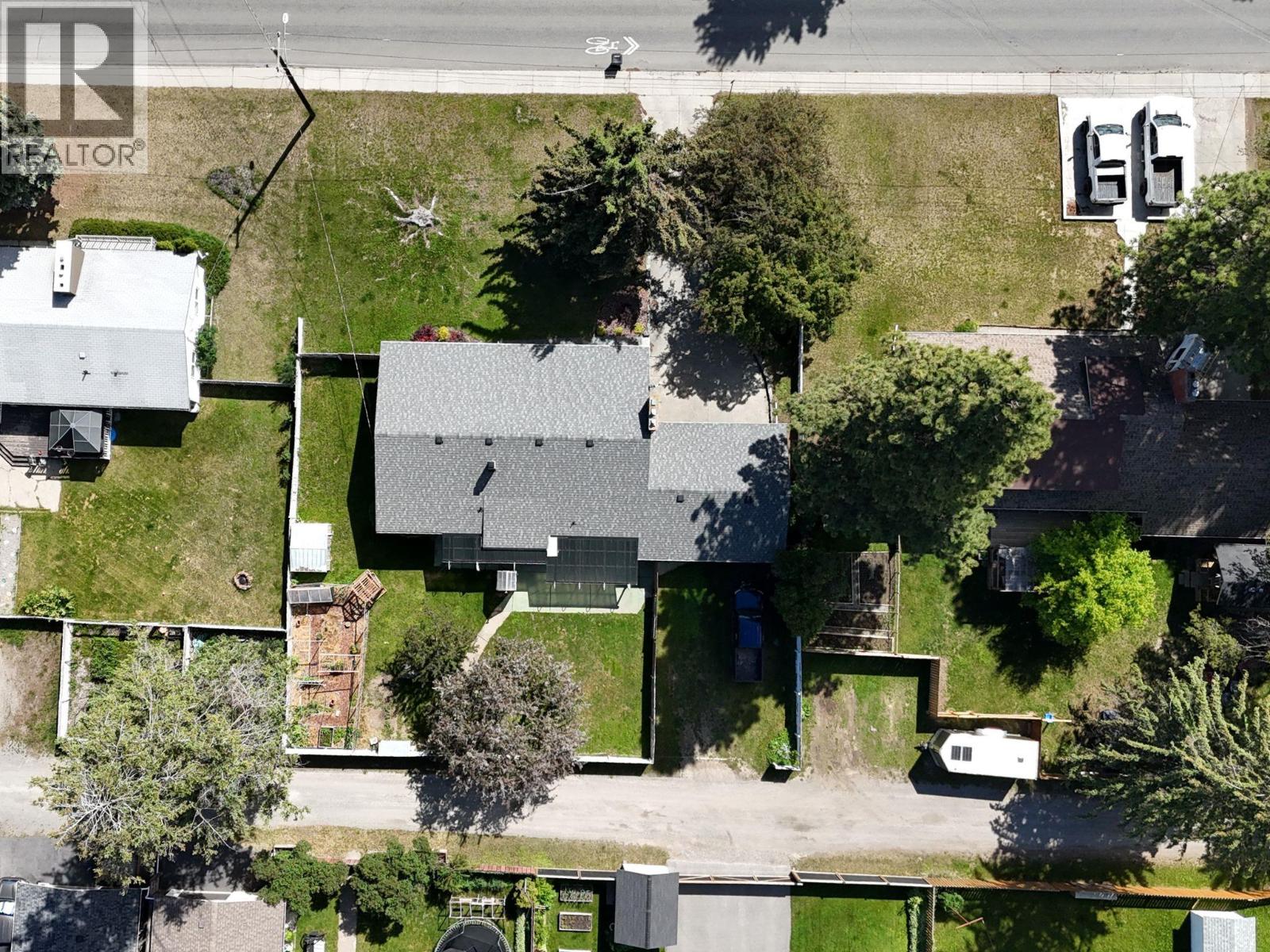 511 14TH Avenue S - Image 45