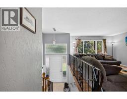 Primary Bedroom - 2250 Auto Road Se, Salmon Arm, BC V1E1K5 Photo 9