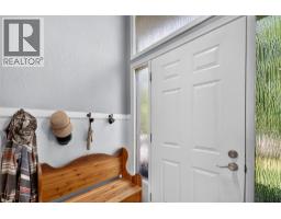 2pc Ensuite bath - 2250 Auto Road Se, Salmon Arm, BC V1E1K5 Photo 8