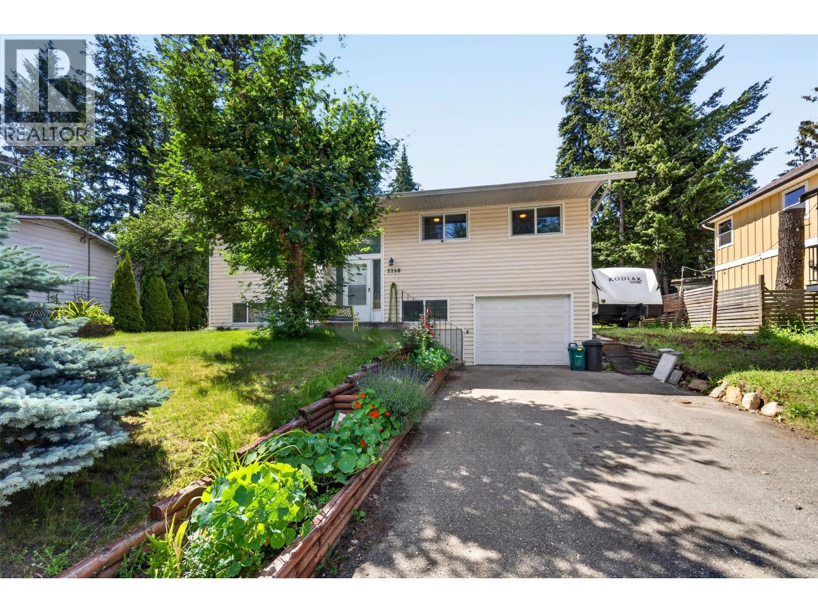 2250 Auto Road SE - 1