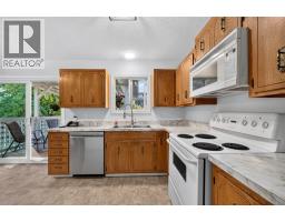 2250 Auto Road Se, Salmon Arm, BC V1E1K5 Photo 16