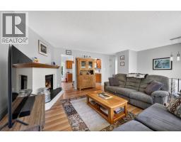 2250 Auto Road Se, Salmon Arm, BC V1E1K5 Photo 14