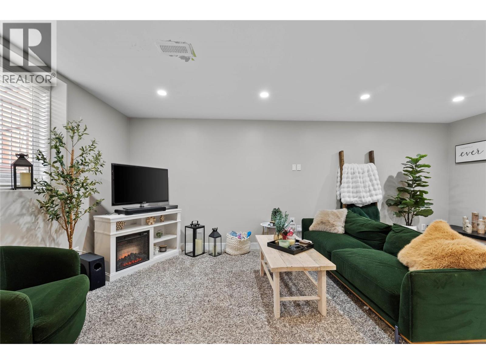1052 Quail Drive - 34