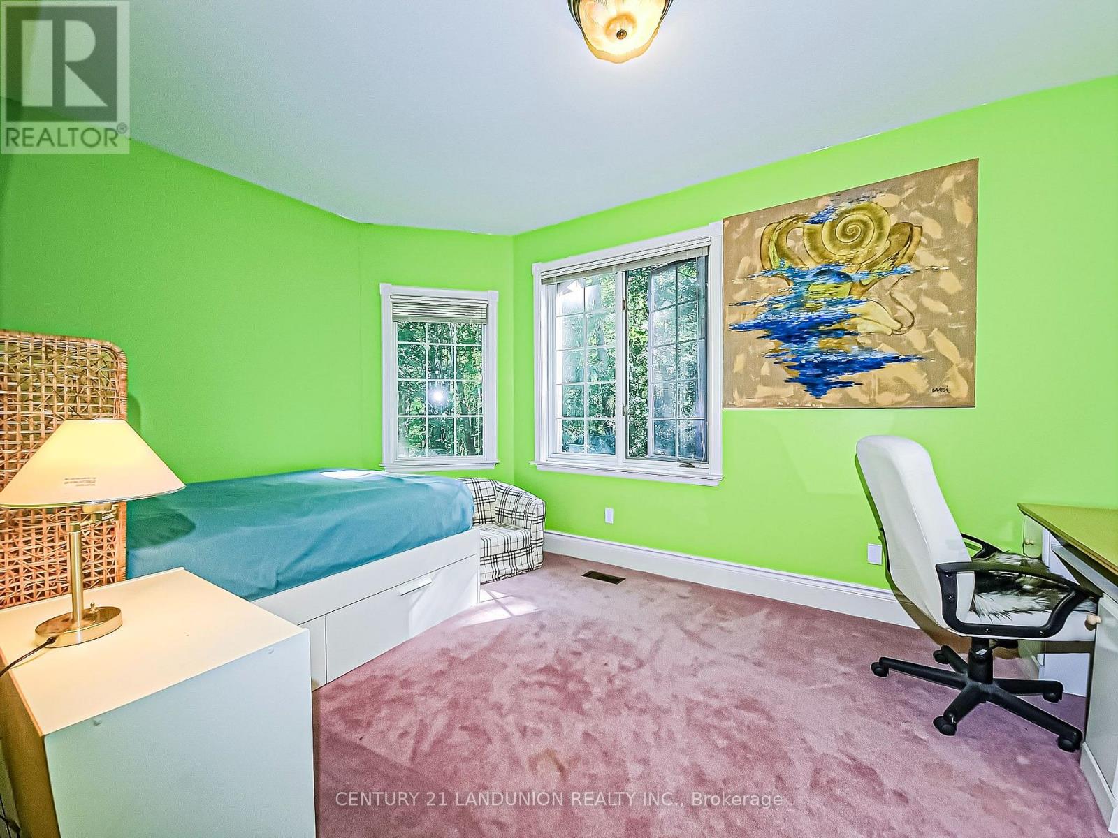 2 HERON TRAIL - 22