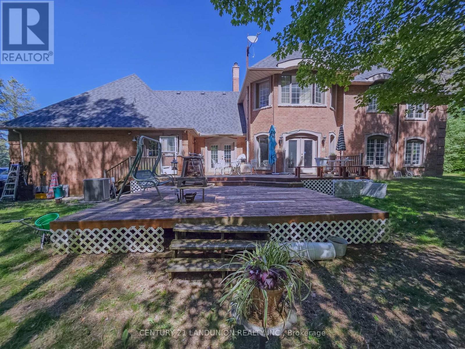 2 HERON TRAIL - 29