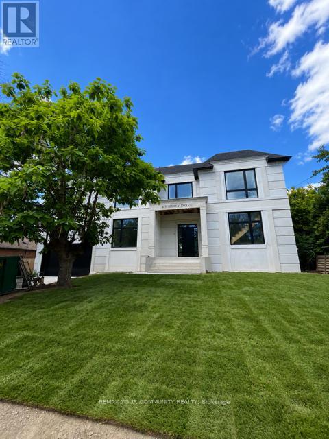 483 SELSEY DRIVE - 1