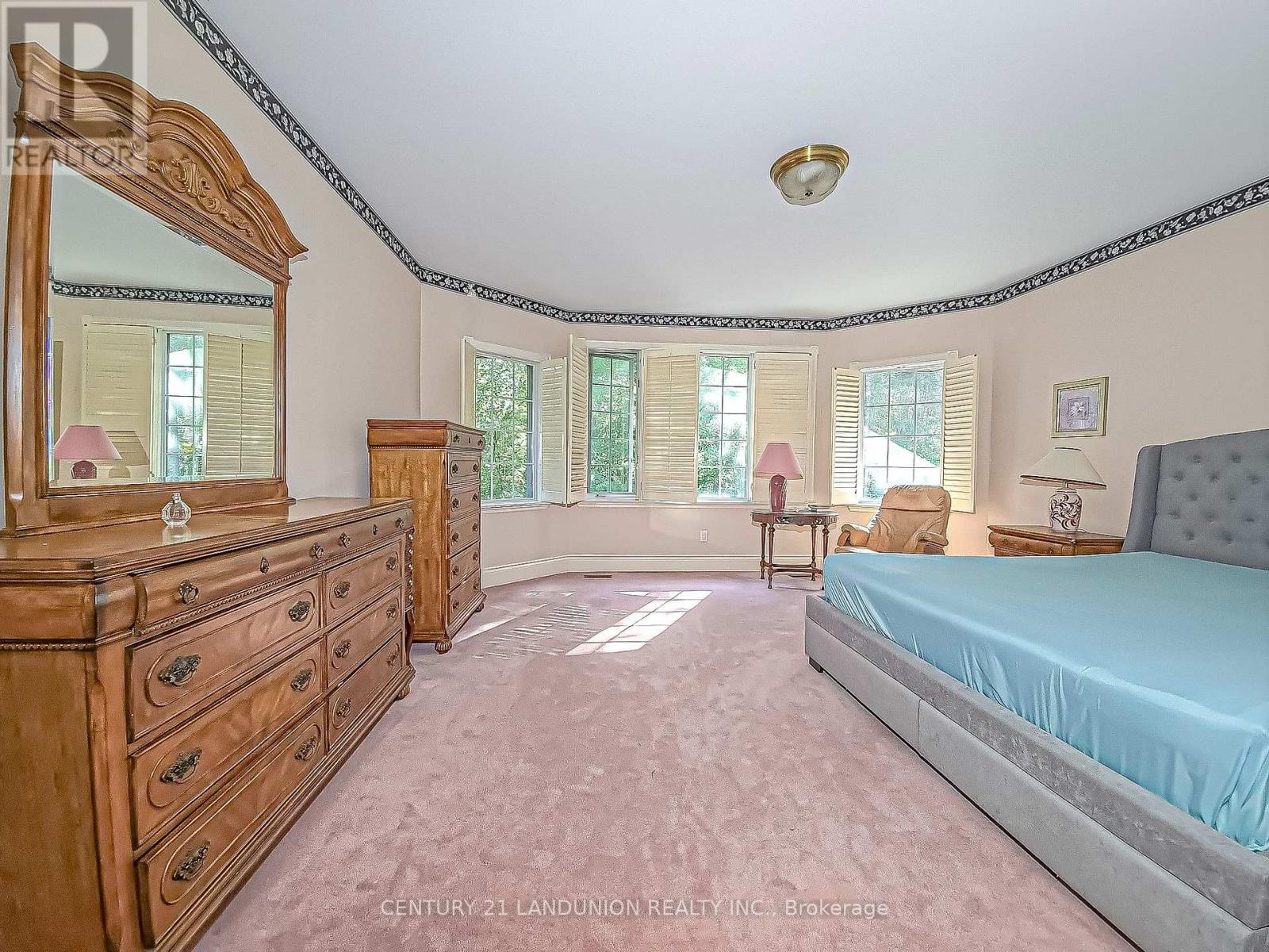 2 HERON TRAIL - 23