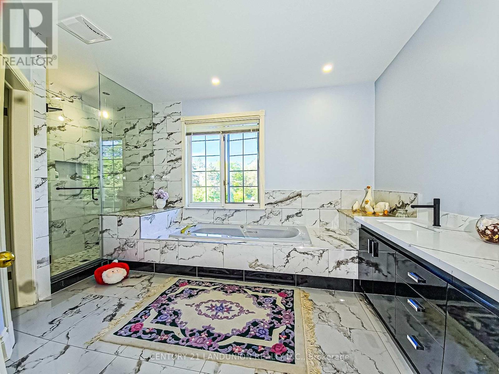 2 HERON TRAIL - 24
