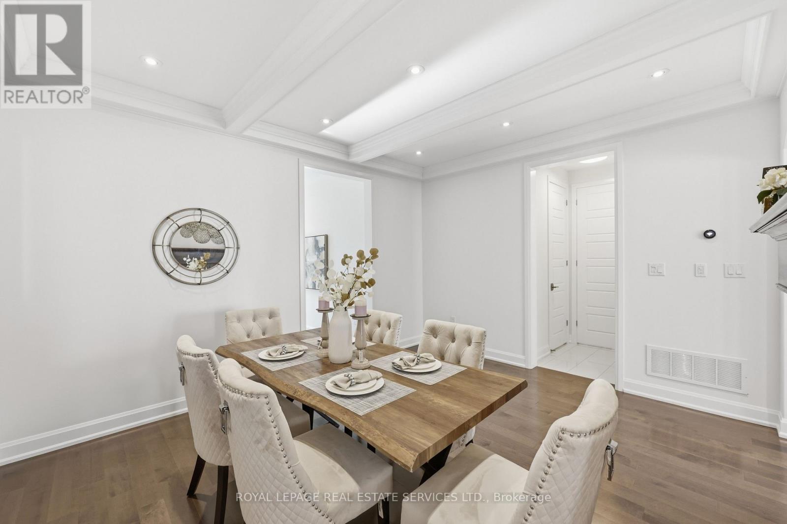 272 WISTERIA WAY - 16