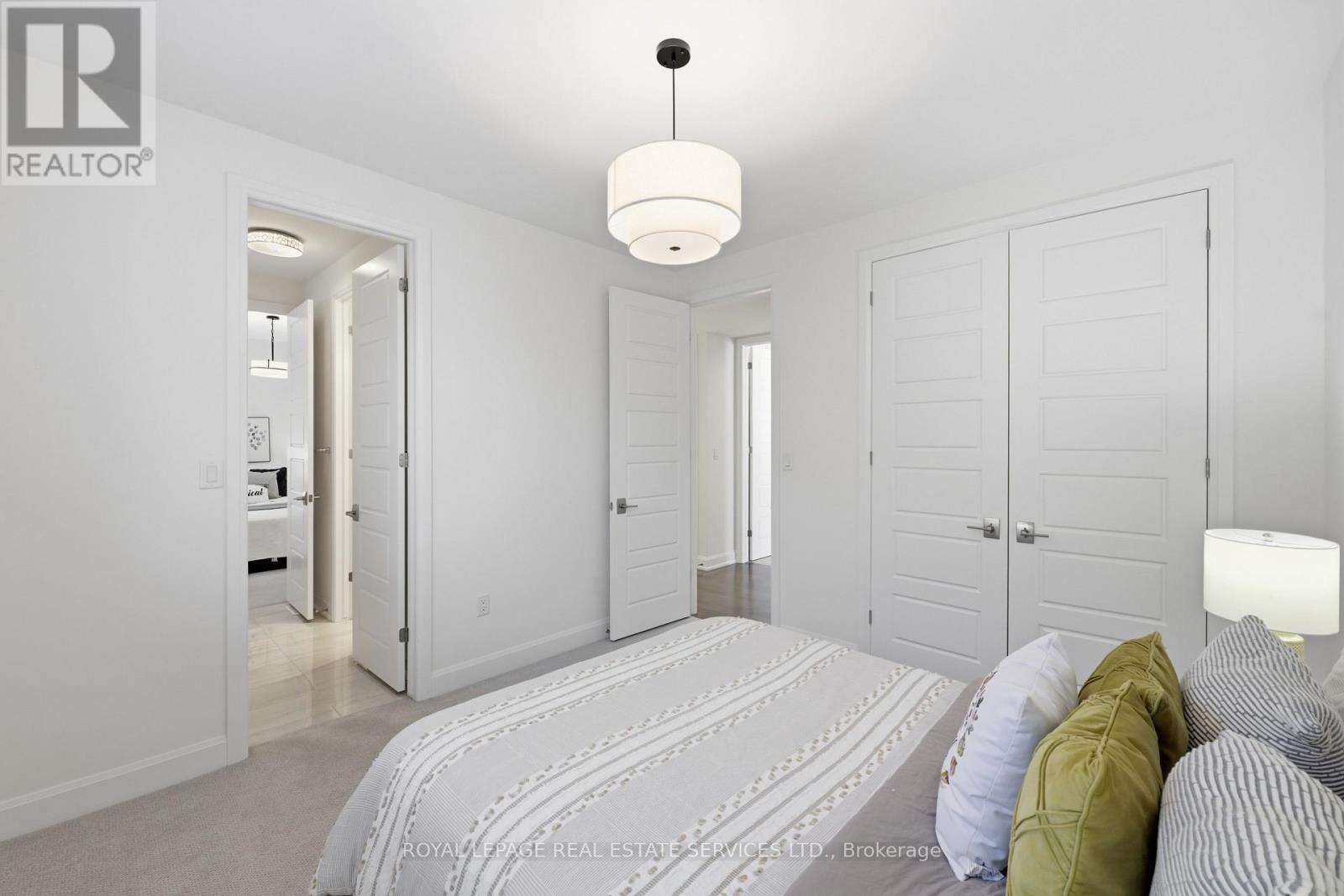 272 WISTERIA WAY - 34