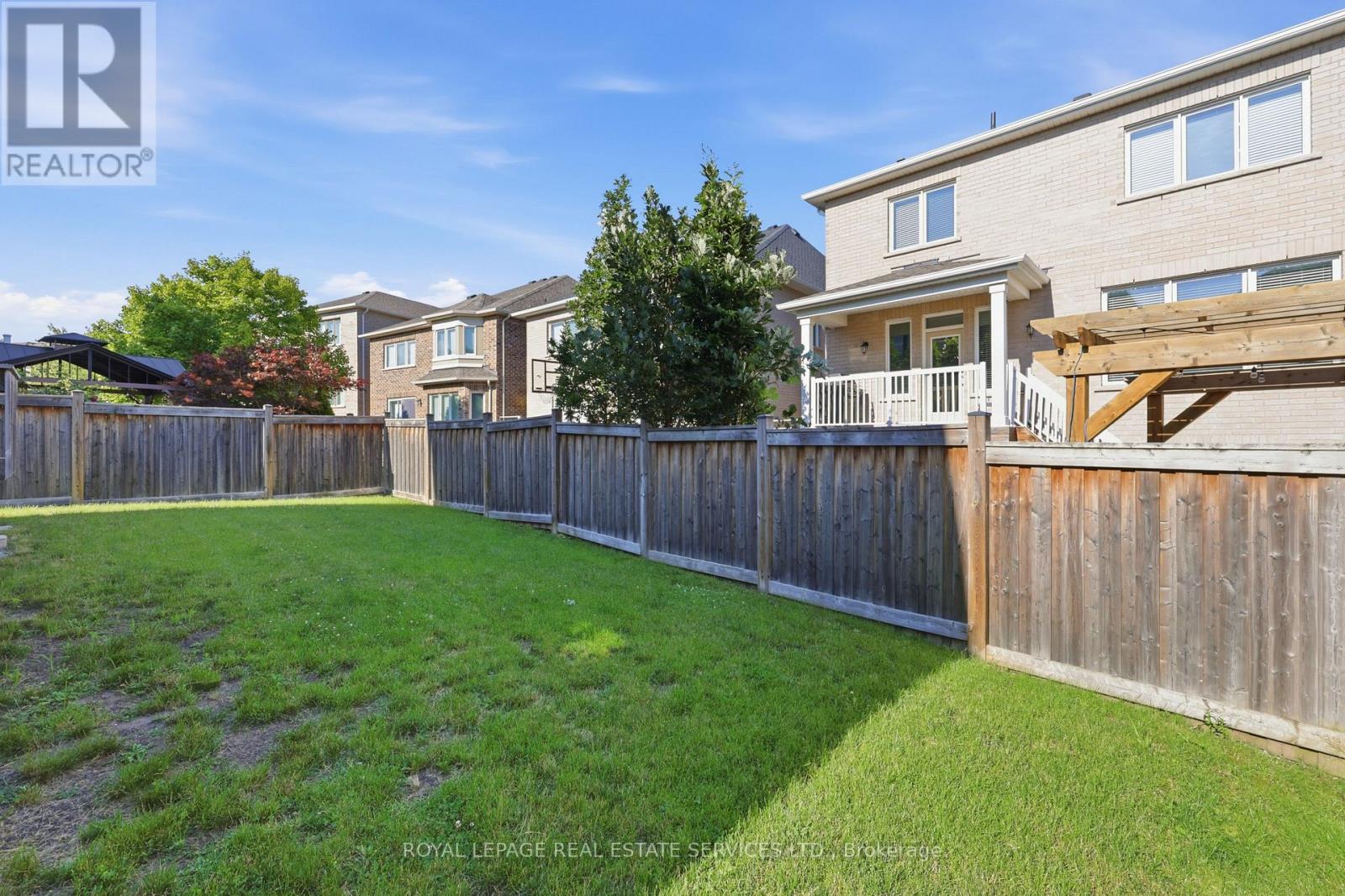 272 WISTERIA WAY - 48
