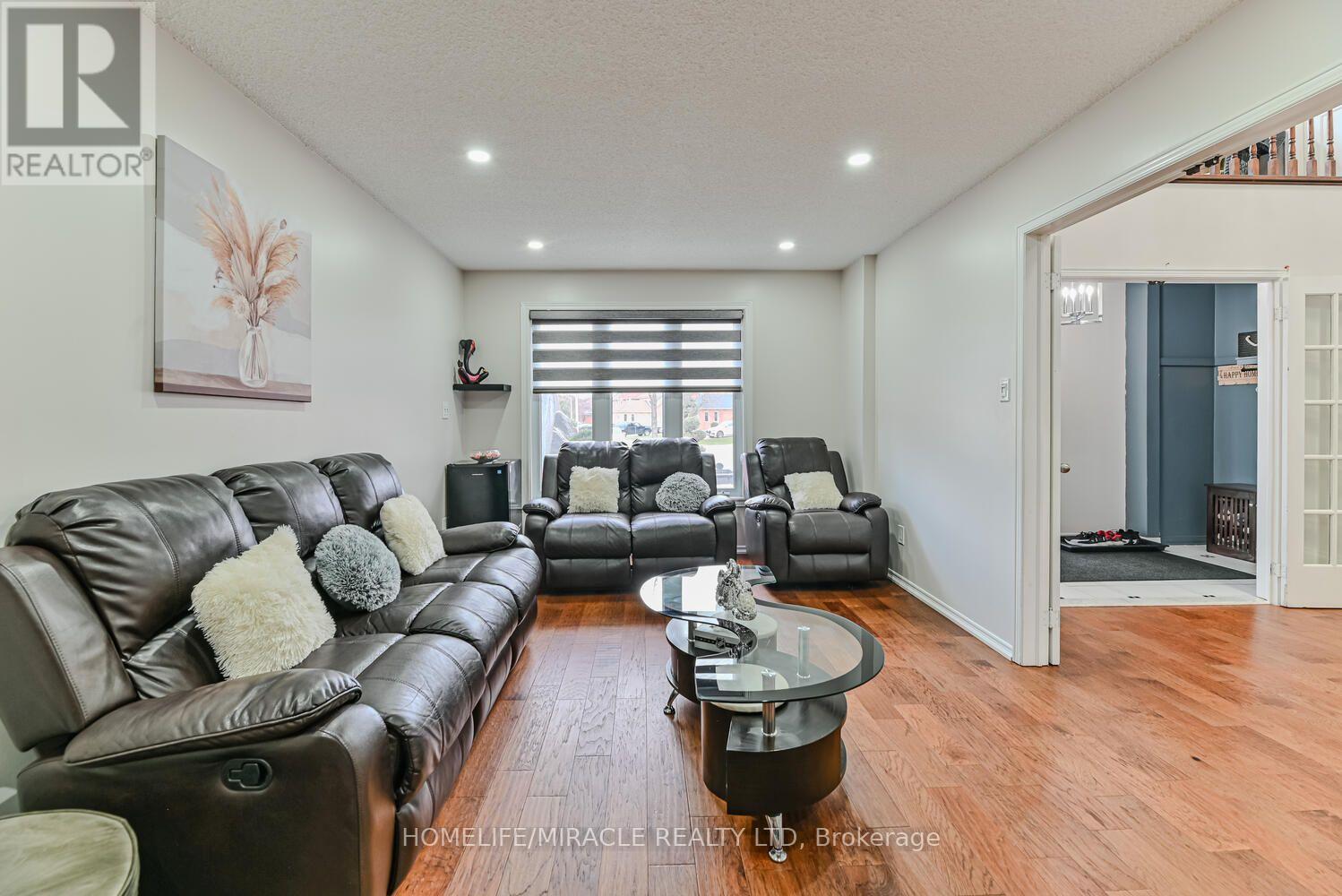 32 PLOVER PLACE - 9