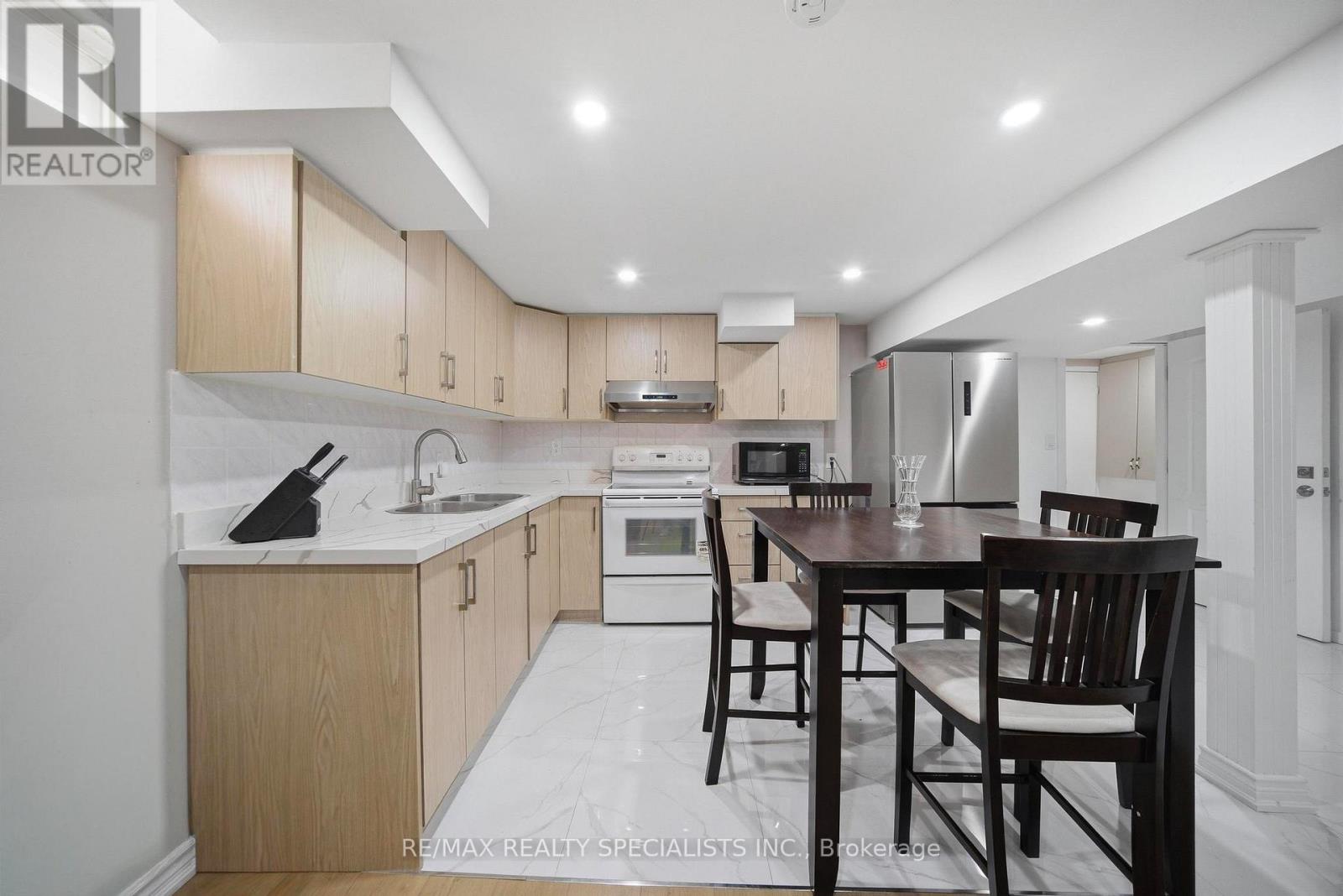 5235 HUNTINGFIELD DRIVE - 26