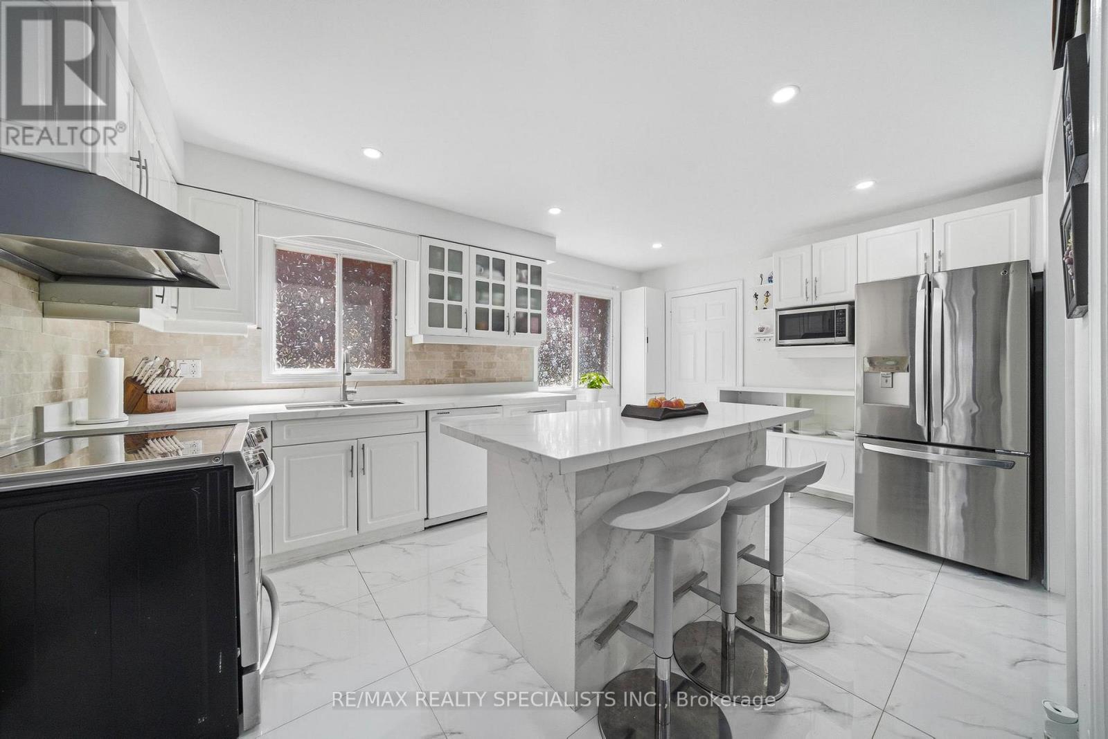 5235 HUNTINGFIELD DRIVE - 7