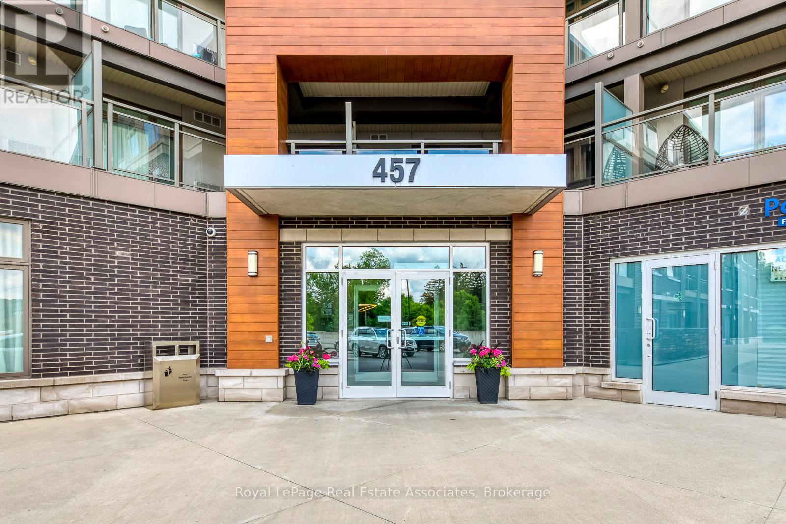 #324 457 PLAINS ROAD E - 3