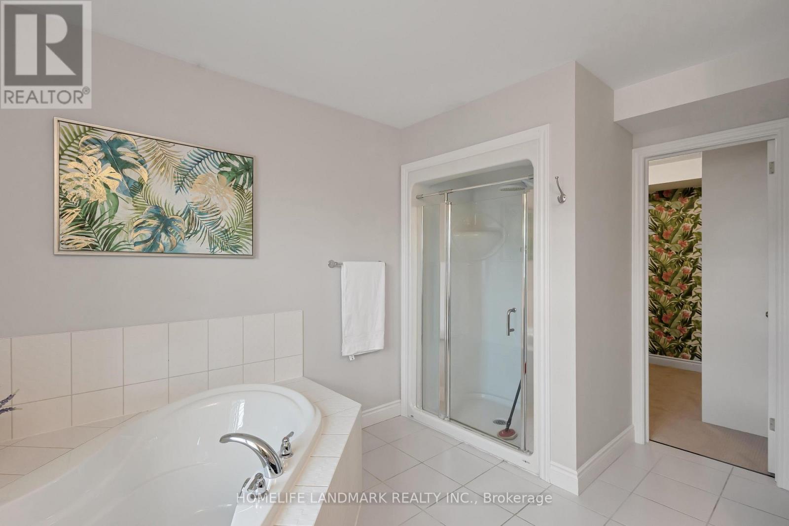 225 TREMAINE CRESCENT - 24