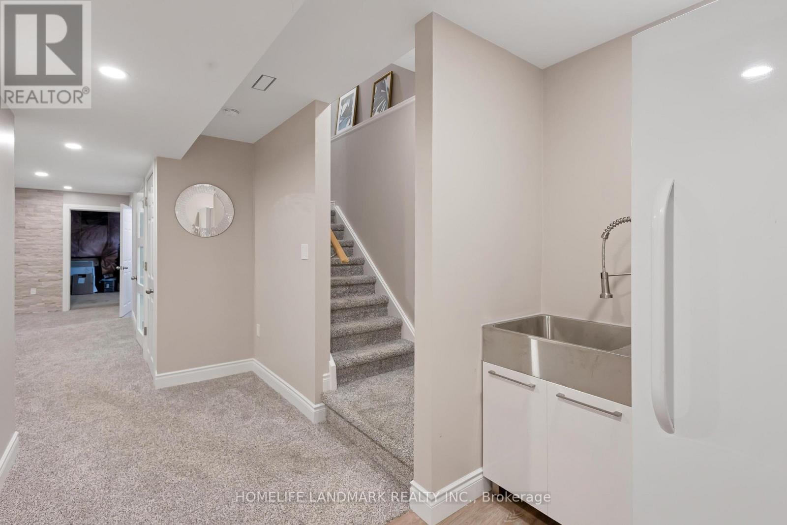 225 TREMAINE CRESCENT - 37