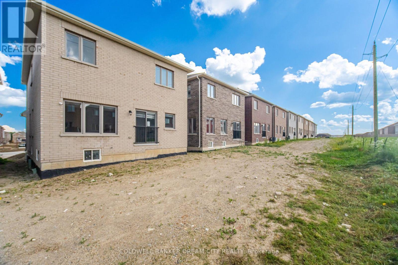 420 VANDUSEN AVENUE - 43