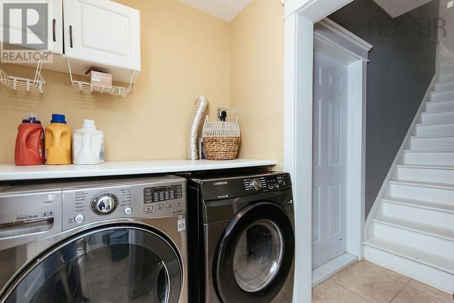 2249 Sackville Drive - 26
