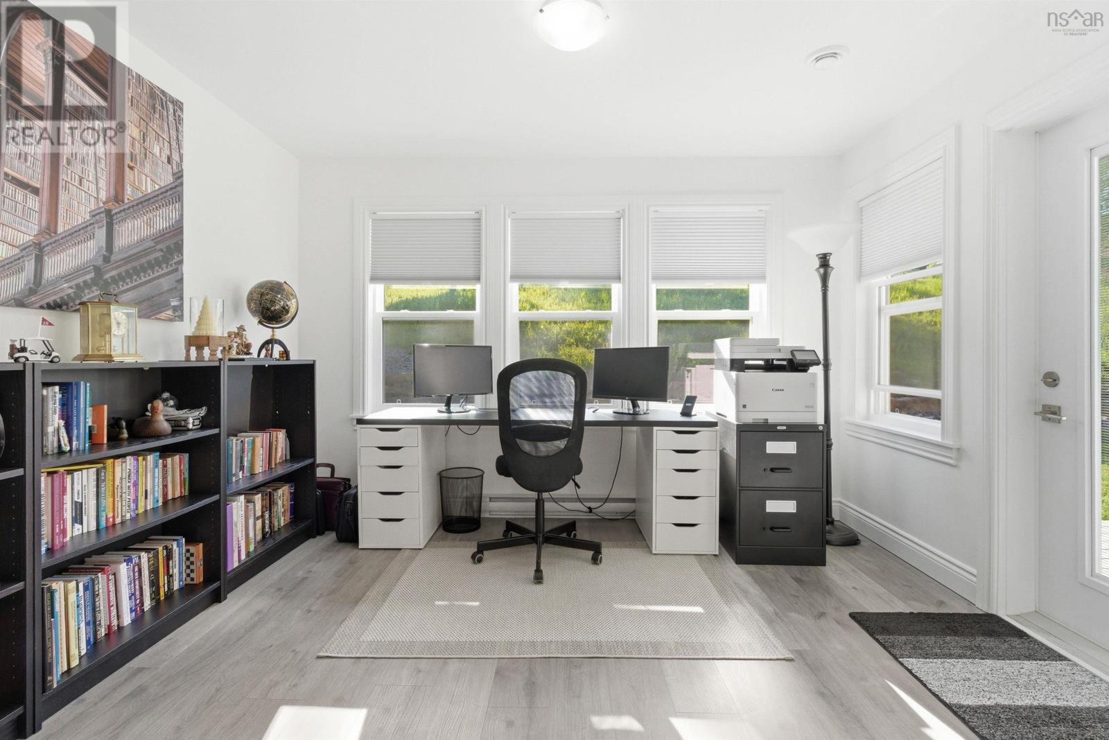 8 Goldenrod Court - 15