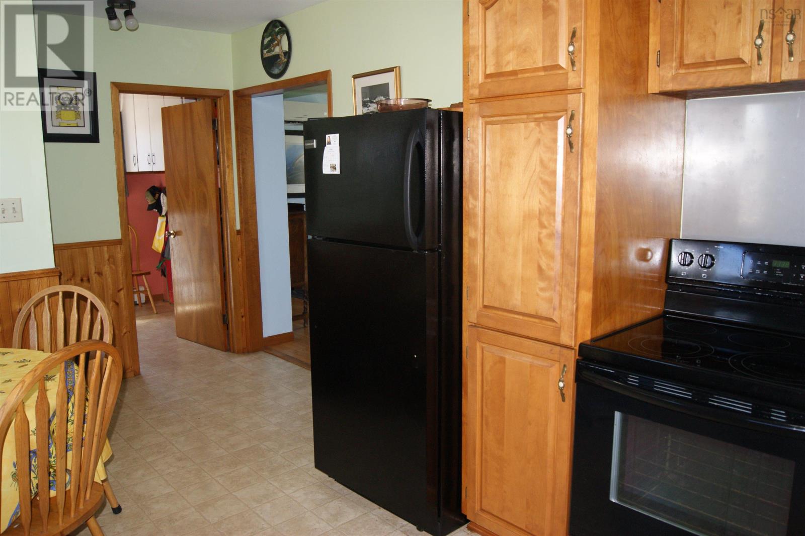 4456 Stellarton Trafalgar Road - 21