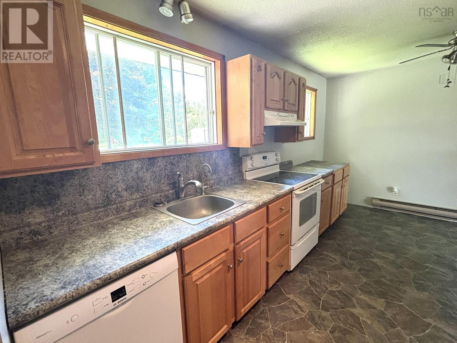 436 West Street - 8