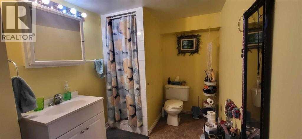 2001 10 Avenue S - 17