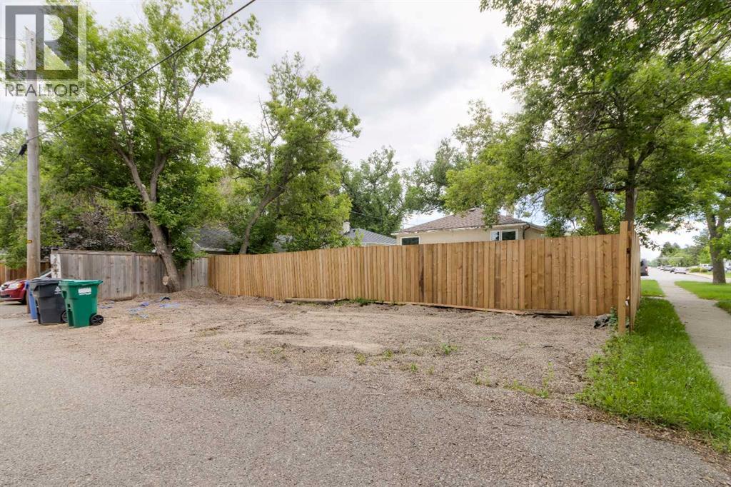 2001 10 Avenue S - 26