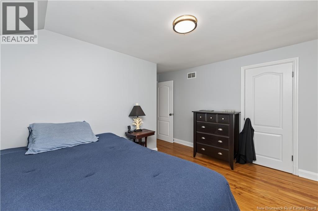 68-70 Arlington Drive - 36