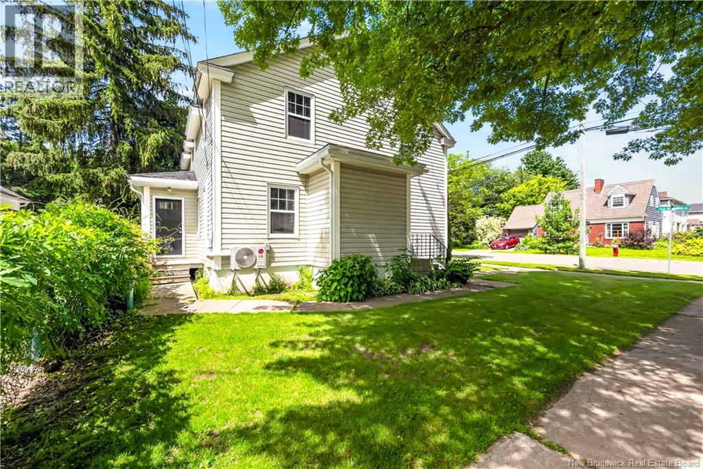 68-70 Arlington Drive - 7