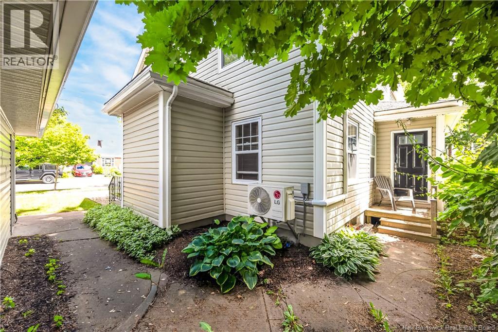 68-70 Arlington Drive - 6