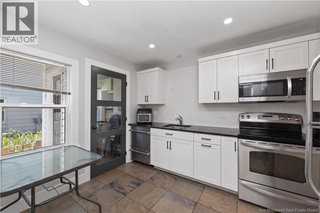 68-70 Arlington Drive - 11