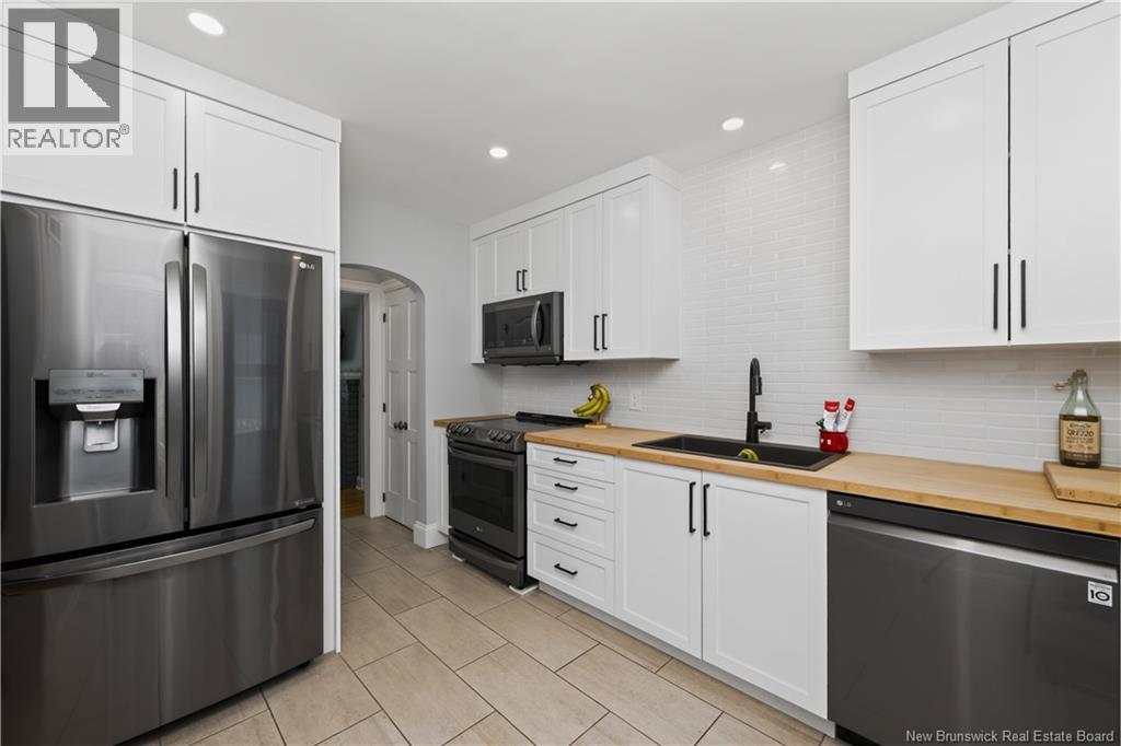 68-70 Arlington Drive - 27