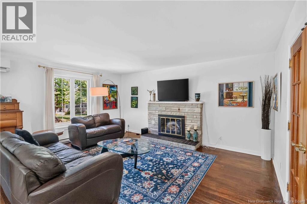 428 Pederson Crescent - 6