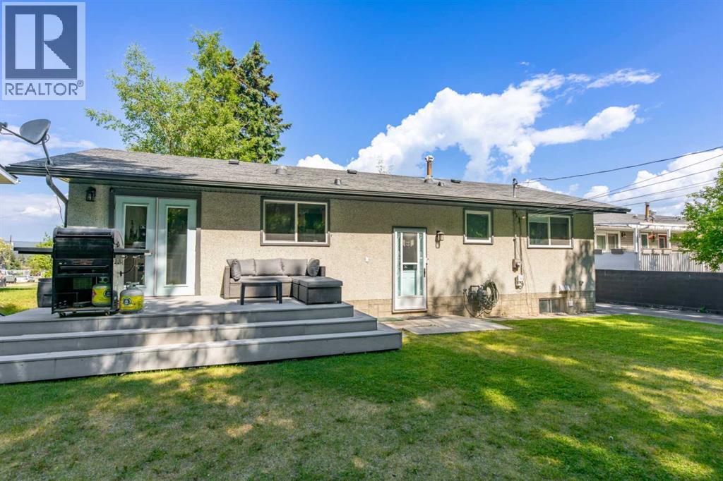 153 Alder Drive - 33
