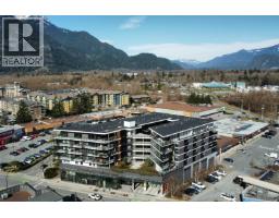 511 1365 Pemberton Avenue, Squamish, BC V8B1B7 Photo 24