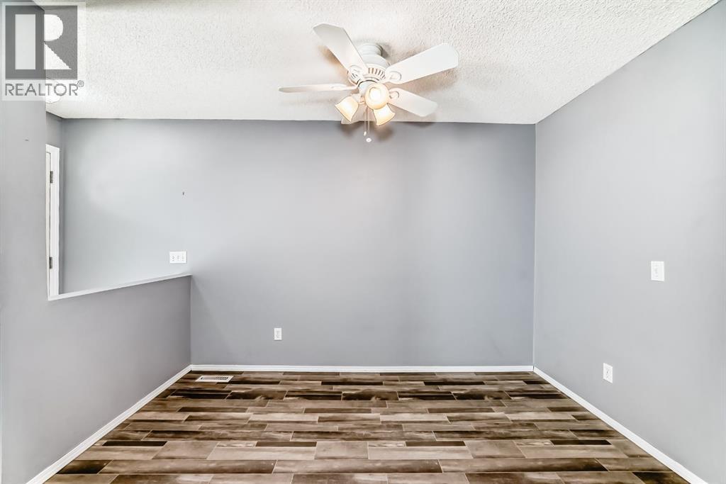 #46 3015 51 Street SW - 12