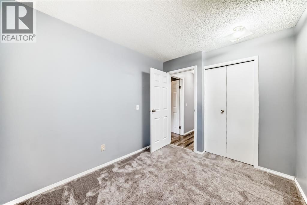 #46 3015 51 Street SW - 19
