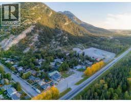 5 Skogan Peak Drive, Exshaw, AB T0L2C0 Photo 12