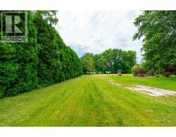 503 Gallerno Lane, Port Lambton, ON N0P2B0 Photo 10