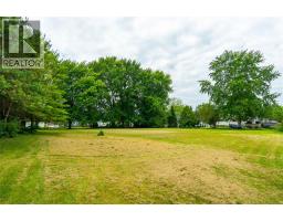 503 Gallerno Lane, Port Lambton, ON N0P2B0 Photo 15